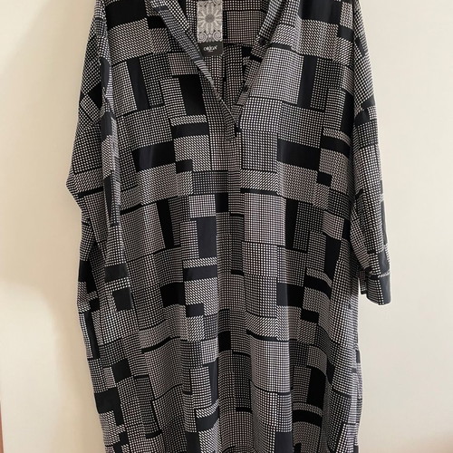 Orion oversized shirt dress new, size S