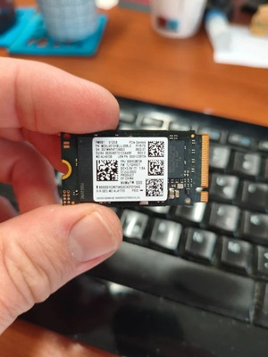 Samsung 512GB SSD 2242 NVMe PCIe Gen4 PM9B1 σαν καινούργιο