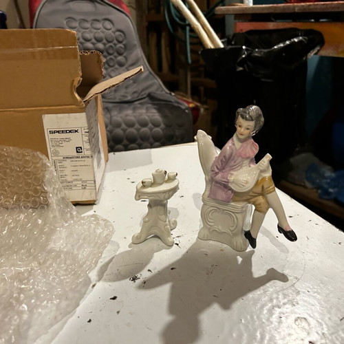 Porcelain figurine like new, 18th century style decoration