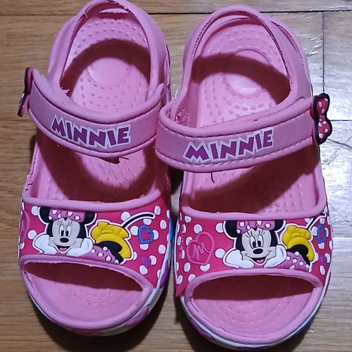 Minni Mouse sandals size 20-21