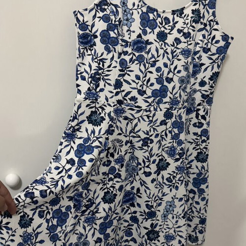 Mini dress H&M like new, white and blue floral