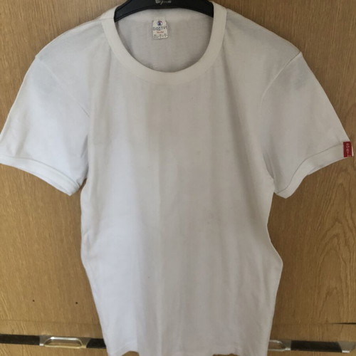 Cotton t-shirts for summer like new, various sizes, white and blue