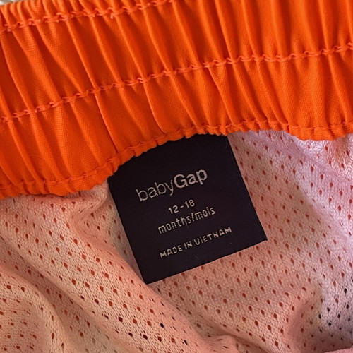 Gap clothes like new for boy 12-18 months