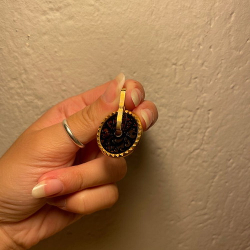 Oxette charm like new, black and gold