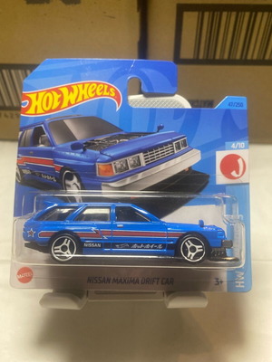 Hot Wheels Nissan Maxima Drift Car like new