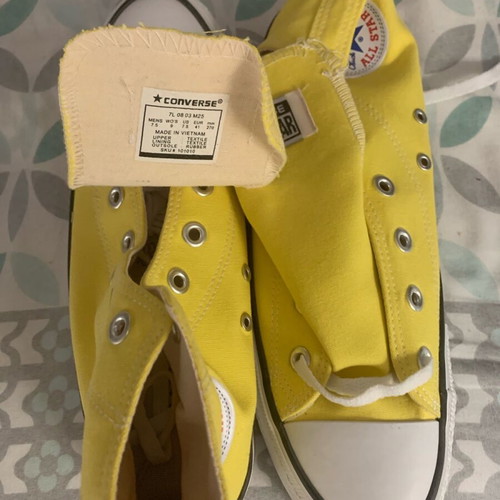 Converse All Star casual shoes new, size 41, yellow
