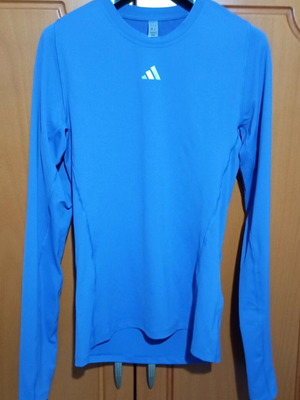 Adidas TECHFIT Thermal Training Shirt like new, blue and purple