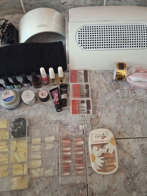 Manicure and pedicure set like new