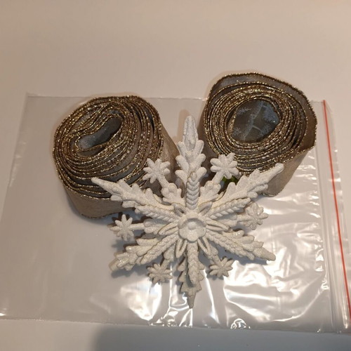 Christmas fabric ribbon set with large white snowflake