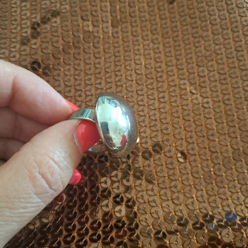 Fo bijoux rings used, set of 4, with slight color wear