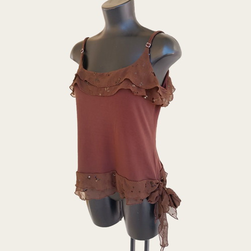 Brown strap top used, size L, elastic