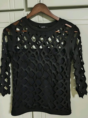 Women's top blouse with cutouts new, size M, black