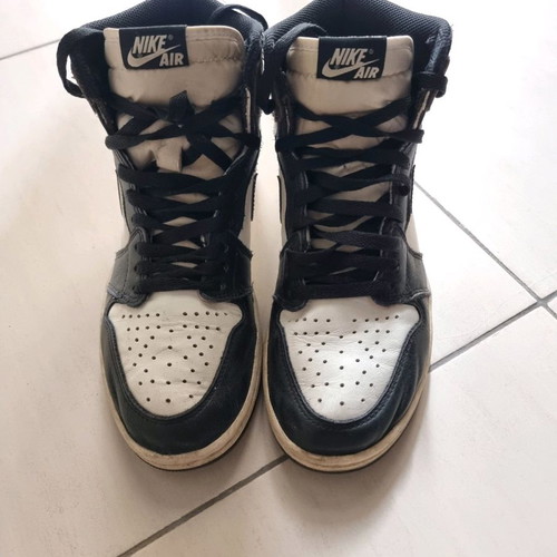 Jordan 1 Retro High Dark Mocha sneakers like new, size 41