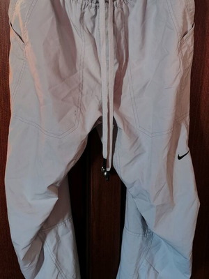 Nike dry fit παντελόνι φόρμα σαν καινούργιο, γκρι-ασημί
