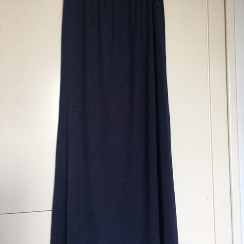 Skirt new, size M-L