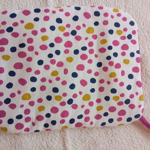 Cotton towel and fabric pouch DPAM like new