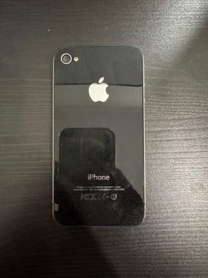 iPhone 4 8GB used for parts with new screen