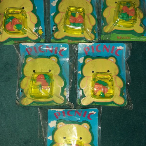 Picnic erasers bear-shaped, new, pack of 6 pieces