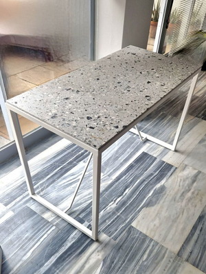 Design desk 120×60 cm new, special architectural construction
