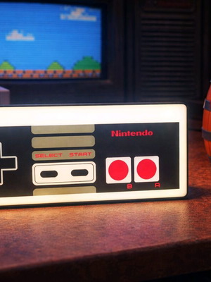 NES Controller lamp like new, retro decoration