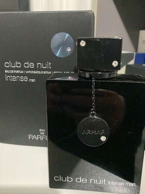 Club de Nuit Eau de Parfum 200ml като нов