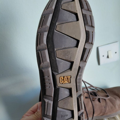 Caterpillar boots like new, size 45, brown