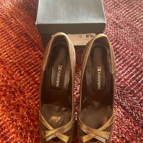 Kalogirou suede pumps used, brown, size 37
