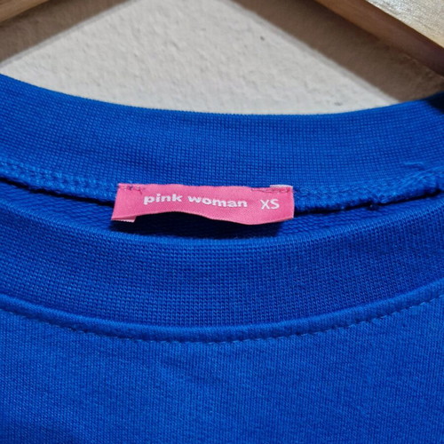 Pink Woman blue oversized sweatshirt like new