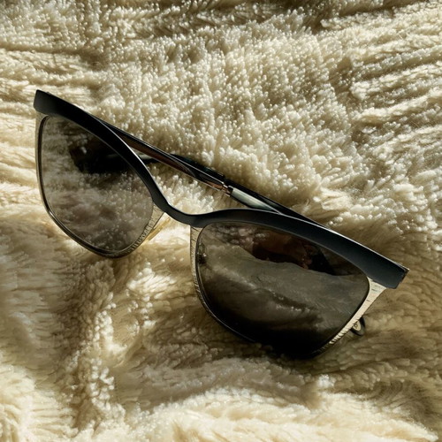 Tiffany & Co. TF3060 sunglasses like new, blue with prescription lenses