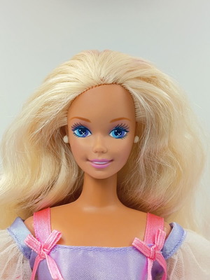 Sweet Magnolia Barbie 1996 Mattel like new