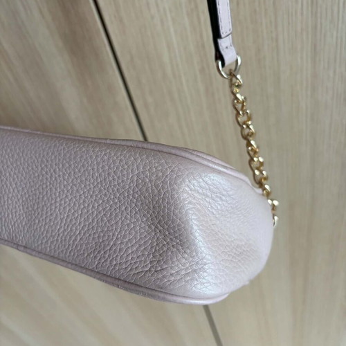 Michael Kors bag like new, soft pink color