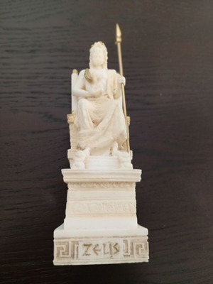 Zeus Statue on Throne alabaster, new, 17cm