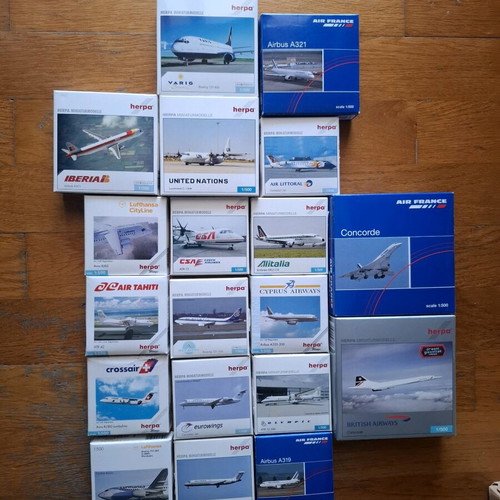 Herpa Wings collection 35 aircraft 1:500 like new