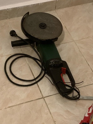 Grinding wheel used tool working properly