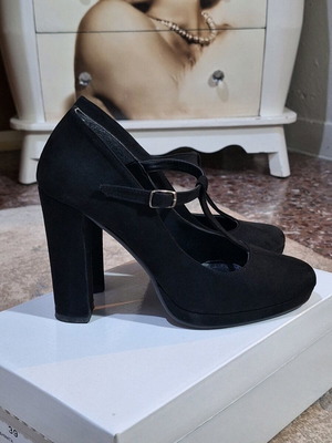 Papanikolaou Shoes 10 cm heels like new, black size 38