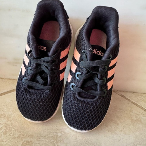 Adidas sports shoes No21 like new