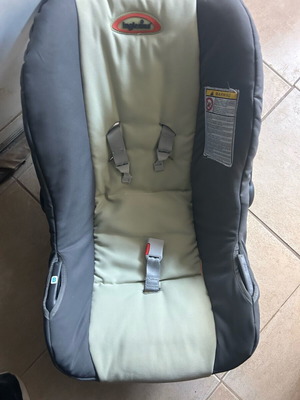 Car seat like new