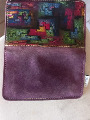 Leather tobacco case like new with magnetic closure