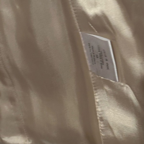 Beige linen jacket size 10 slim fit like new Iris and Ink