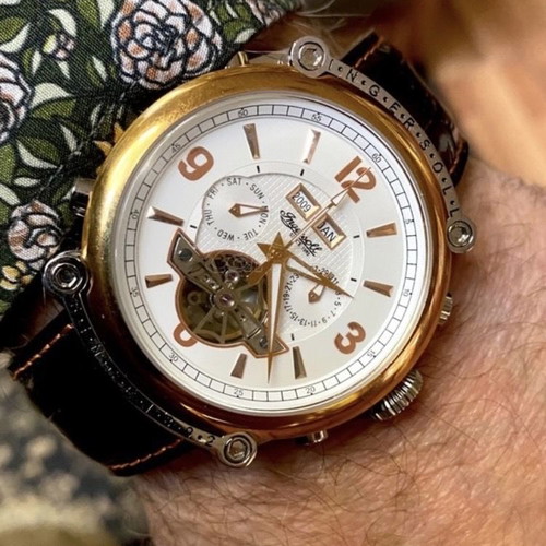 Ingersoll automatic giant 46mm watch with date and luminous feature