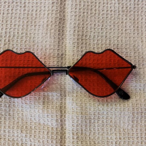 Solo-Solis NDL6006 sunglasses new, red UV400 Cat.2 lenses