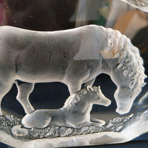Mats Jonasson Horse & Foal collectible decorative sculpture