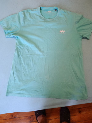 Alpha Industries men's T-shirt size M, like new, light blue mint
