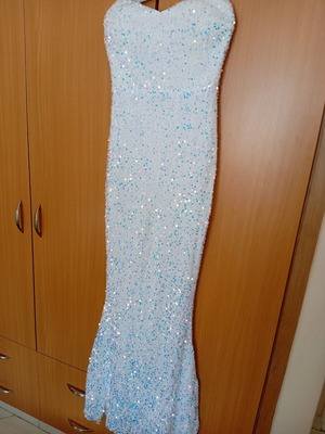 Wedding dress in tight mermaid line with sequins like new, size M