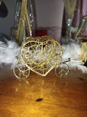 Metal carriages in gold color new, pack of 200 pieces