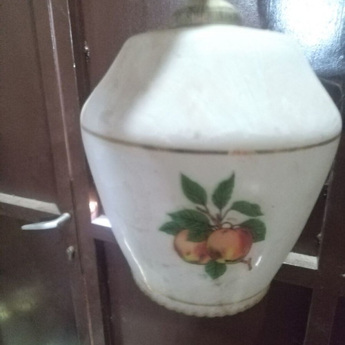 Vintage lamp used, needs external dust cleaning