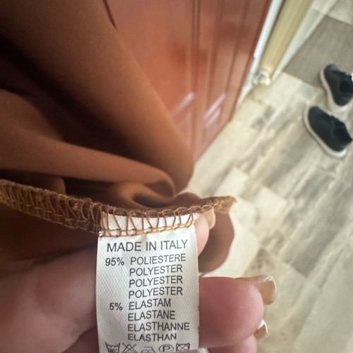 Cardigan like new, brown, excellent Italian