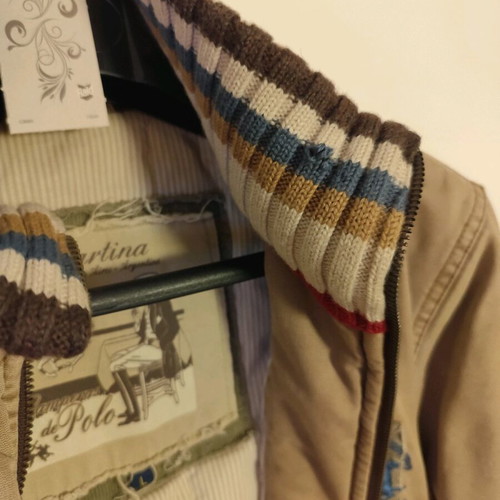 La Martina beige jacket like new, fits medium size