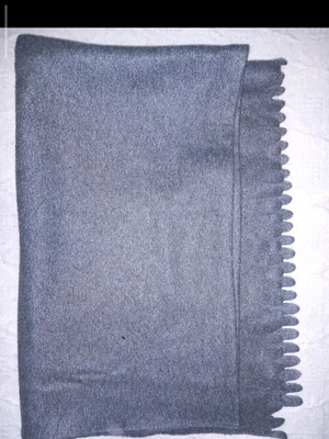 Fleece blanket 2 x 2m used