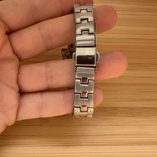 Florence Quartz women's watch used with trapezoid case and rhinestones